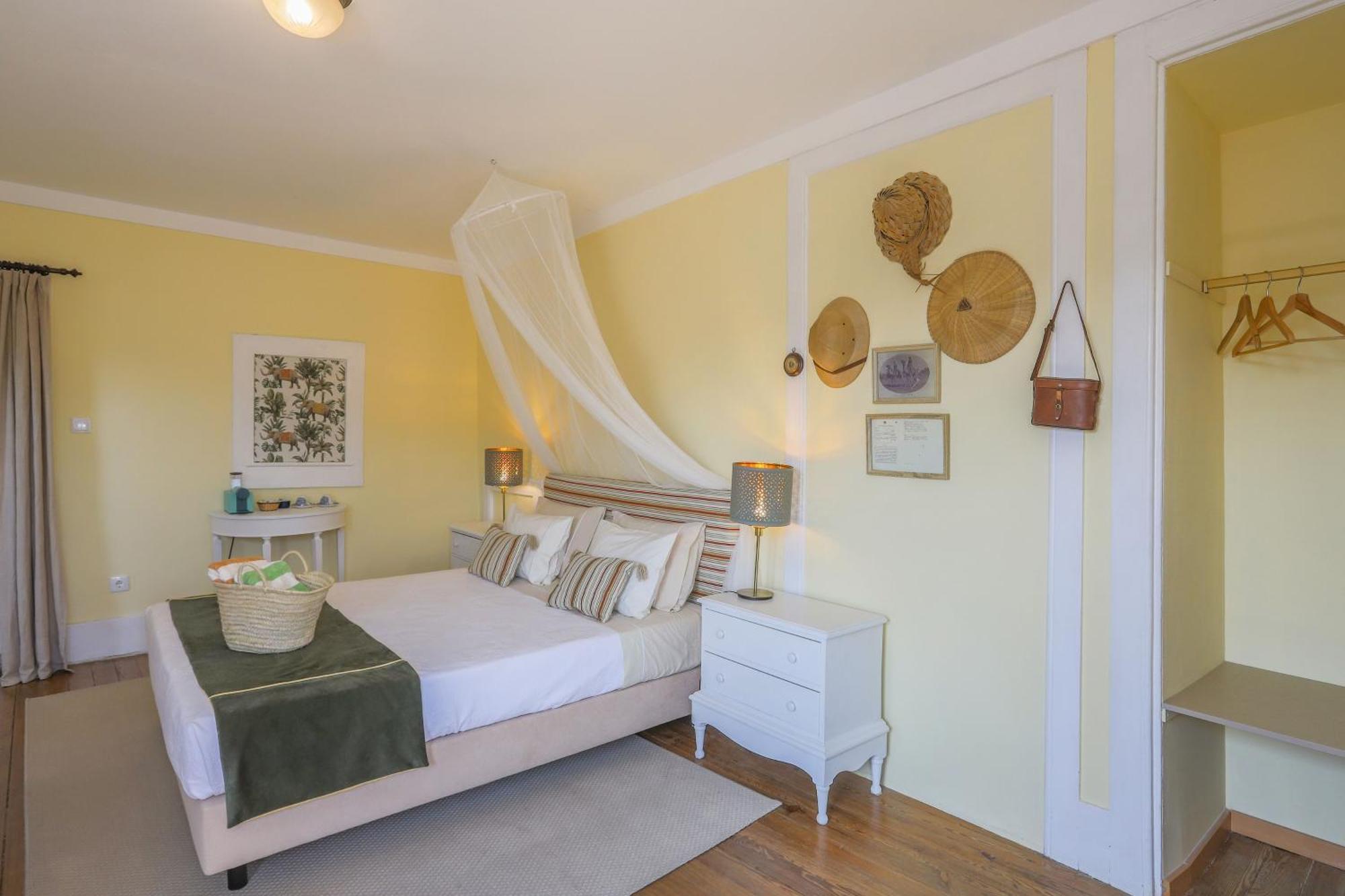 Outeiro Tuias - Manor House Hotel Marco de Canaveses Room photo